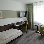 Waldhotel Schaeferberg 4* Espenau