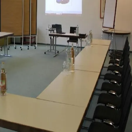 Waldhotel Schaeferberg 4*