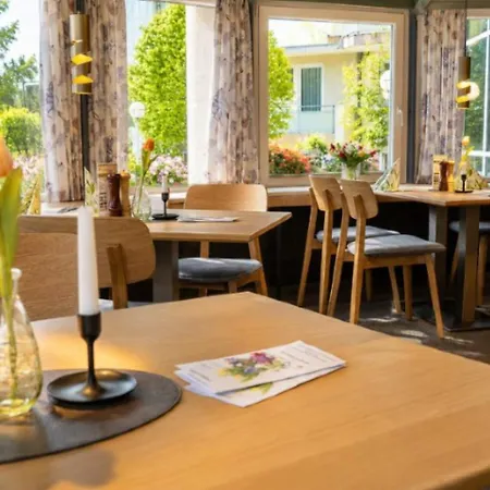 Waldhotel Schaeferberg 4* Espenau