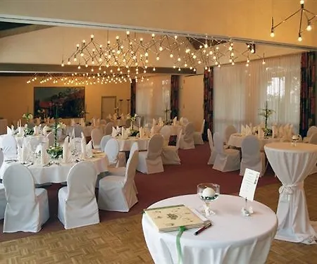 Waldhotel Schaeferberg 4*