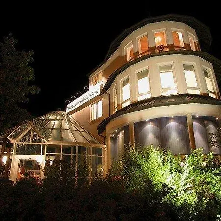 Waldhotel Schäferberg 4*