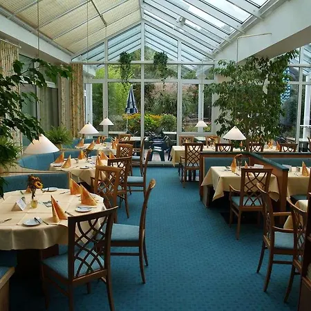 Hotel Waldhotel Schaeferberg 4*
