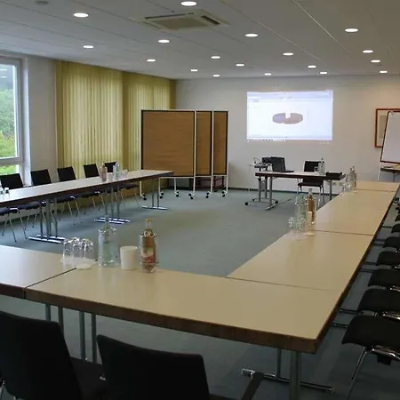 Waldhotel Schaeferberg 4*