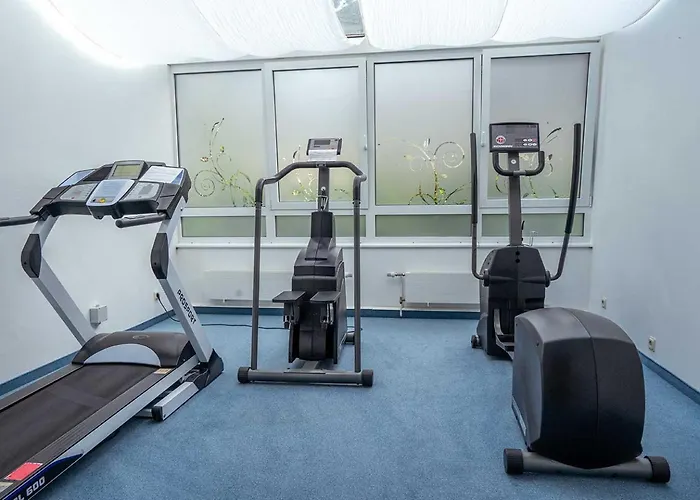 Waldhotel Schaeferberg 4*